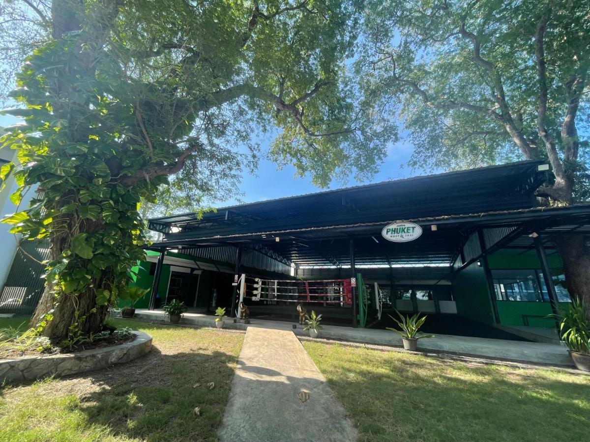 Phuket Muay Thai Hotel Rawai Beach Zewnętrze zdjęcie