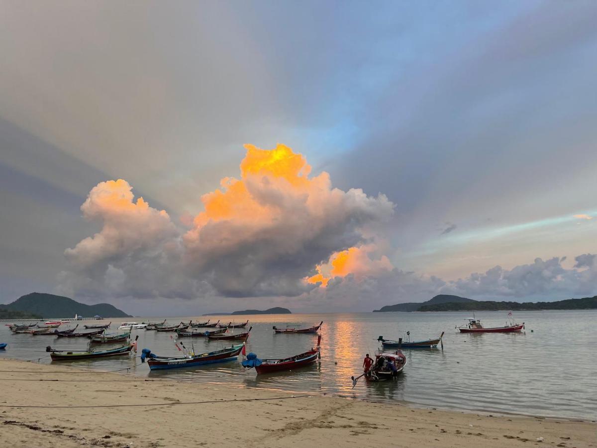 Phuket Muay Thai Hotel Rawai Beach Zewnętrze zdjęcie