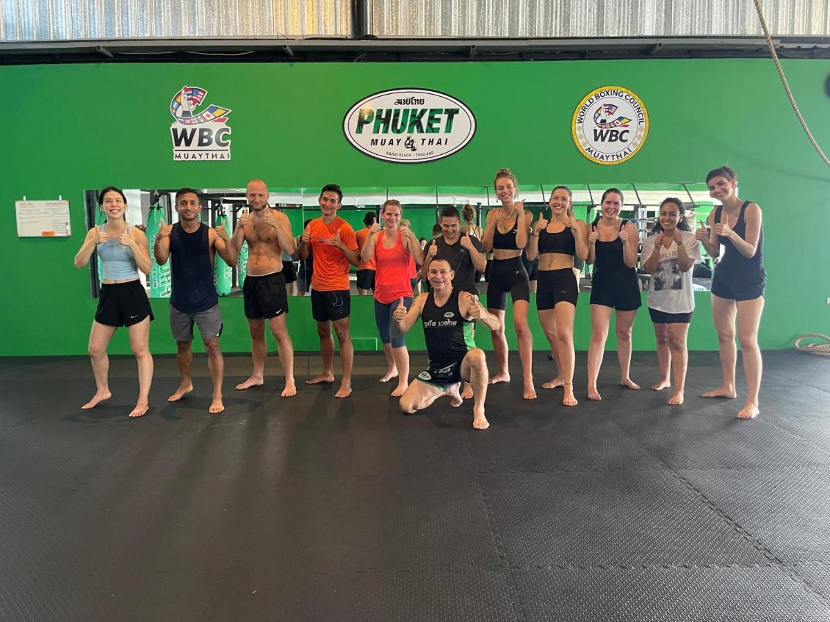 Phuket Muay Thai Hotel Rawai Beach Zewnętrze zdjęcie
